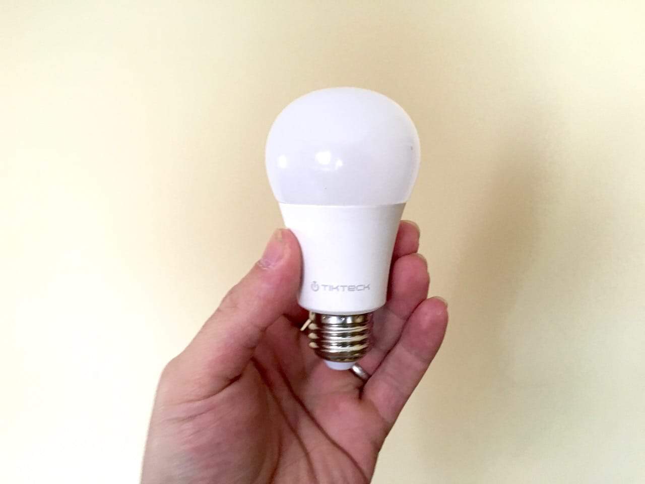 TikTeck Smart Light Bulb