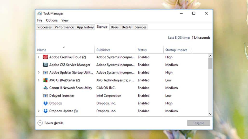 how to run programs on startup windows 10