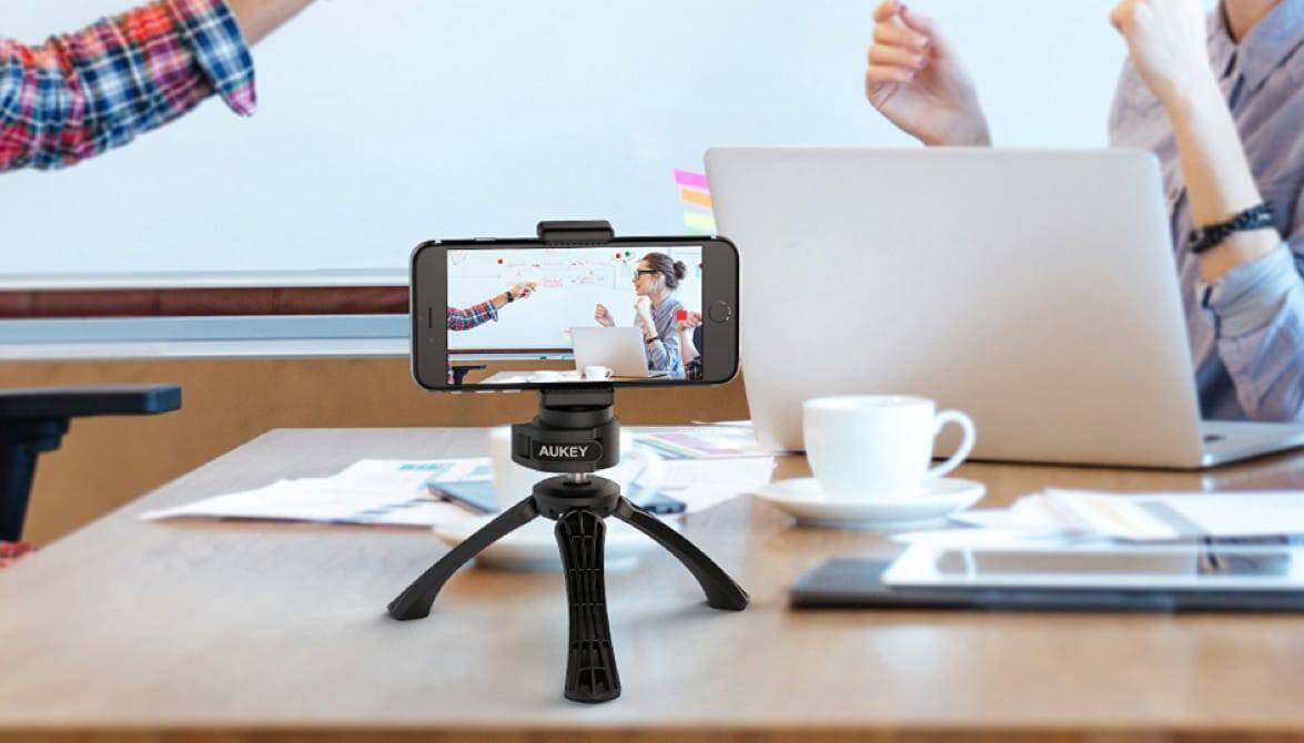 $10 tripod