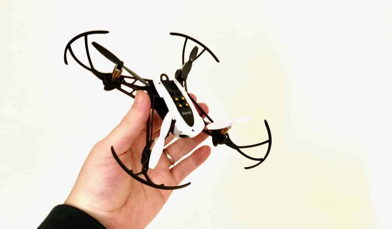 Parrot mambo mini drone