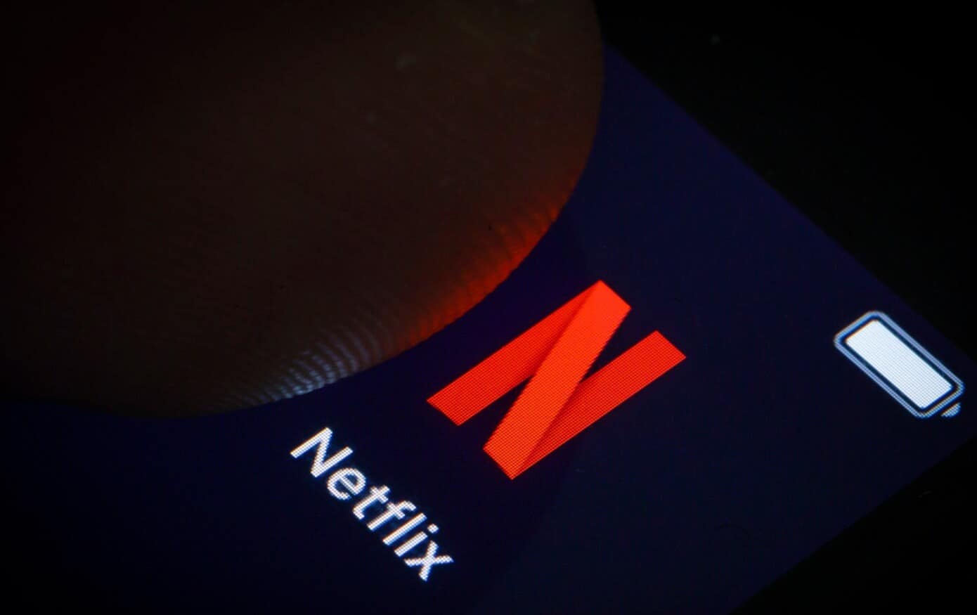 netflix smart downloads streaming