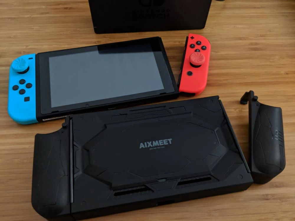 aixmeet nintendo switch case tech gift ideas