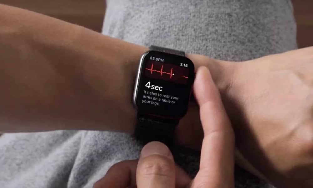 Here's how to use the Apple Watch Series 4's ECG feature