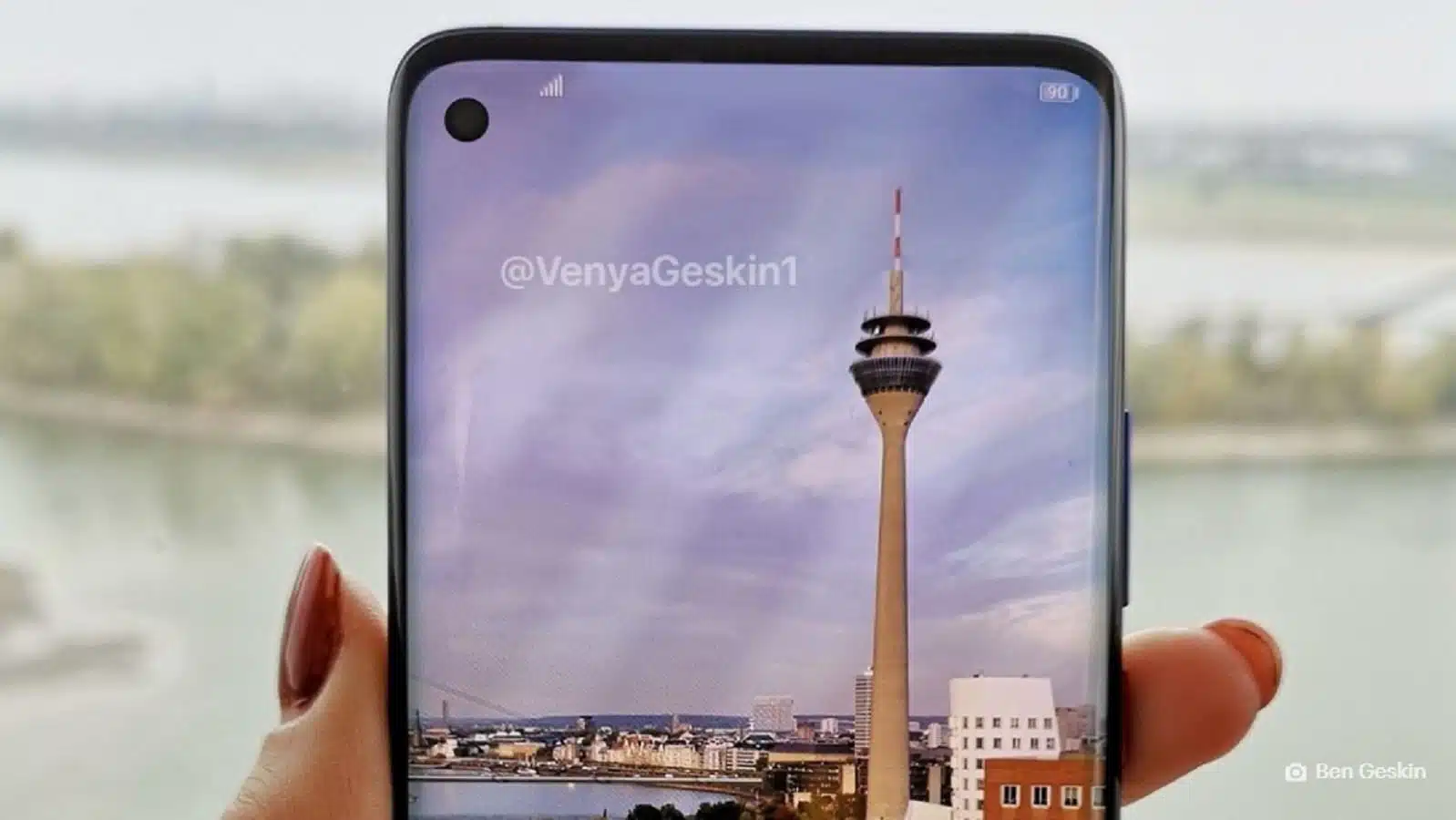 a mockup of the upcoming samsung galaxy s10 smartphone