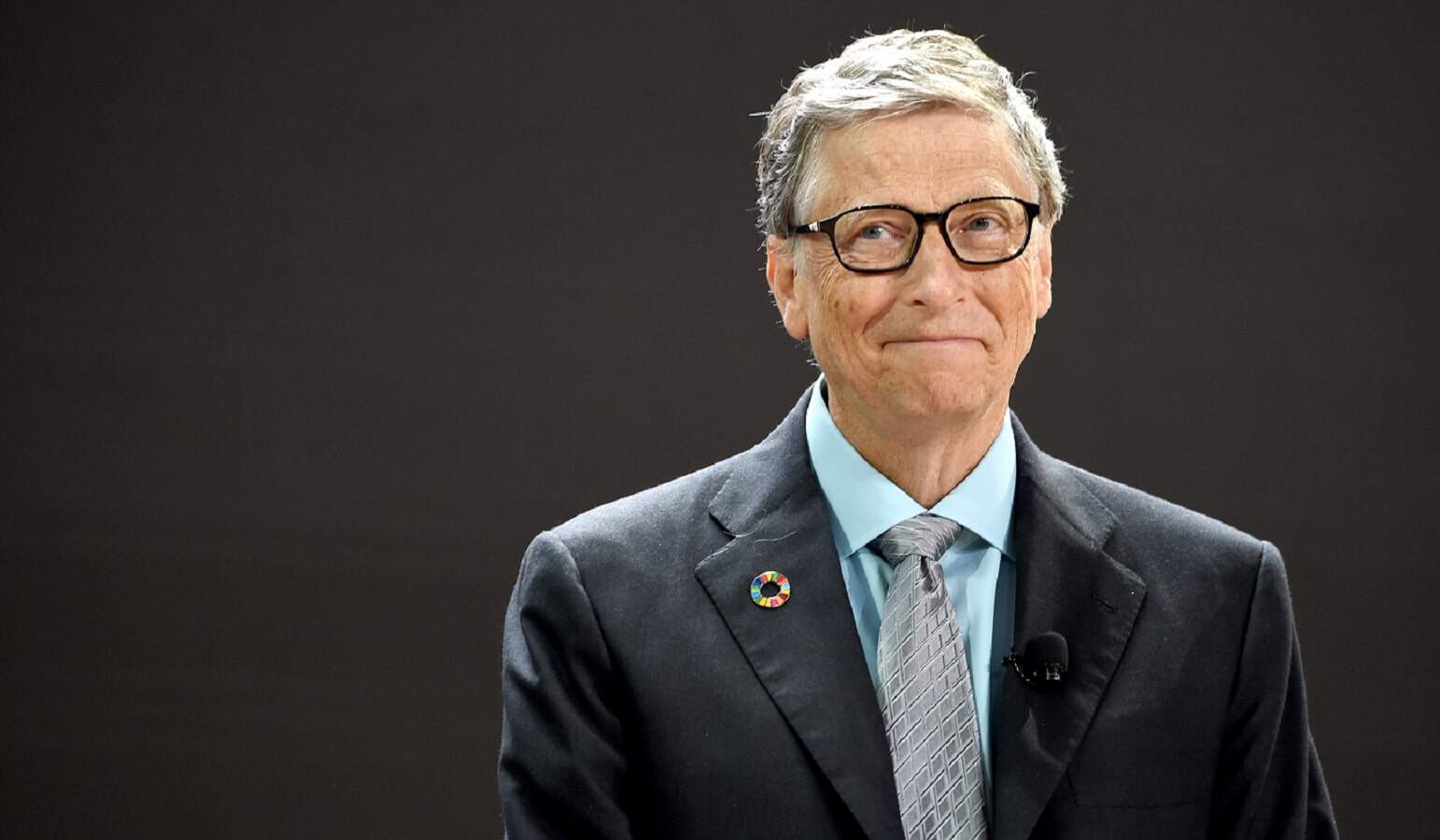 5 awesome takeaways from Bill Gates' predictions for 2024