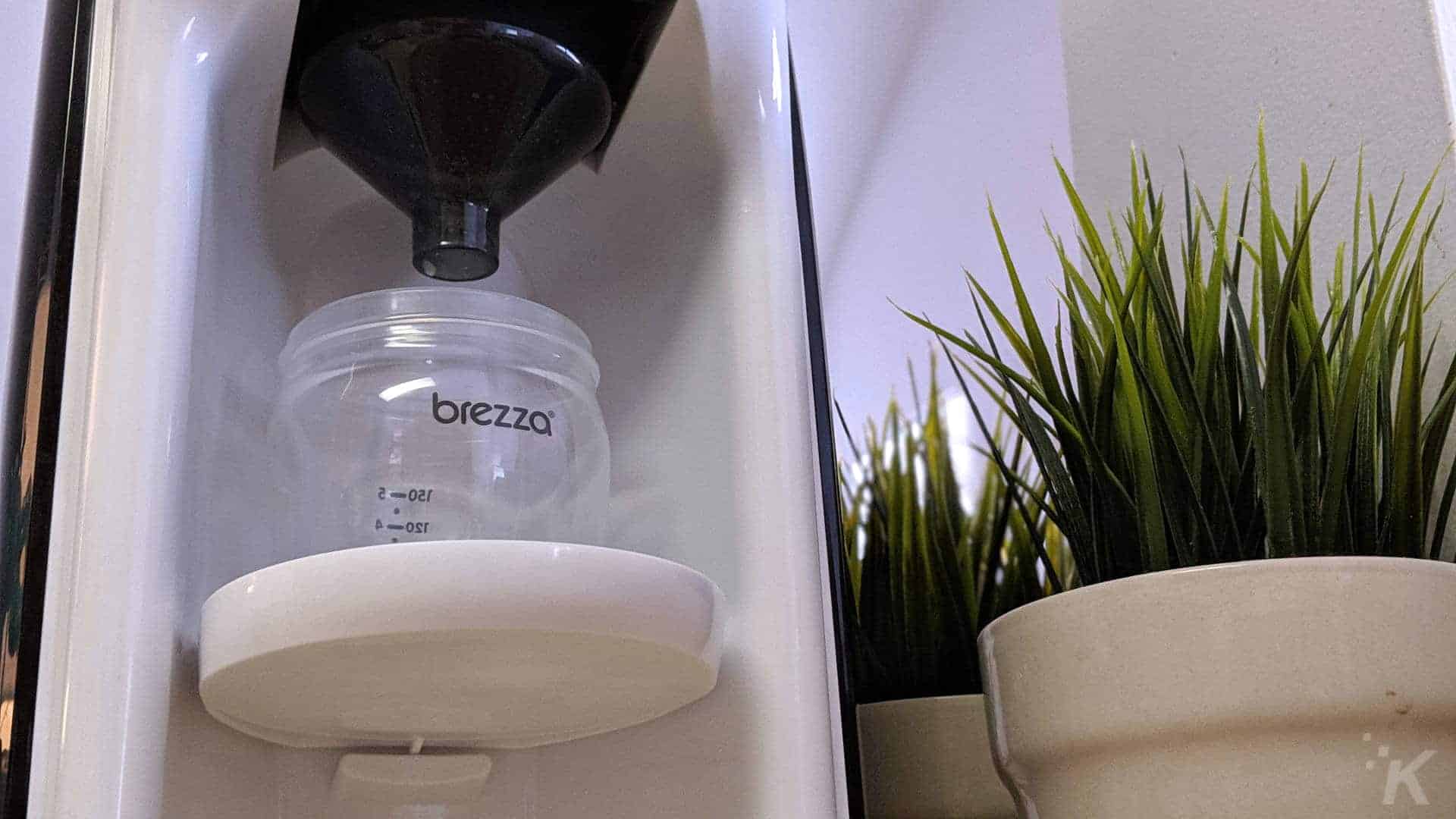 Review: Baby Brezza Formula Pro Advanced and Smart Bottle Warmer