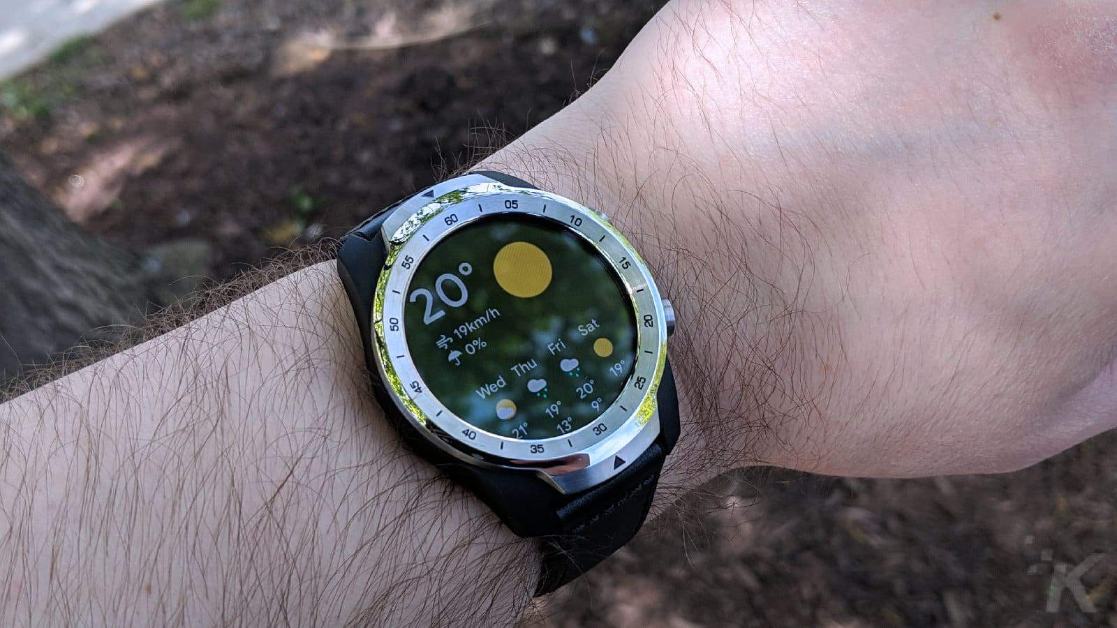 Ticwatch pro review on sale 2019