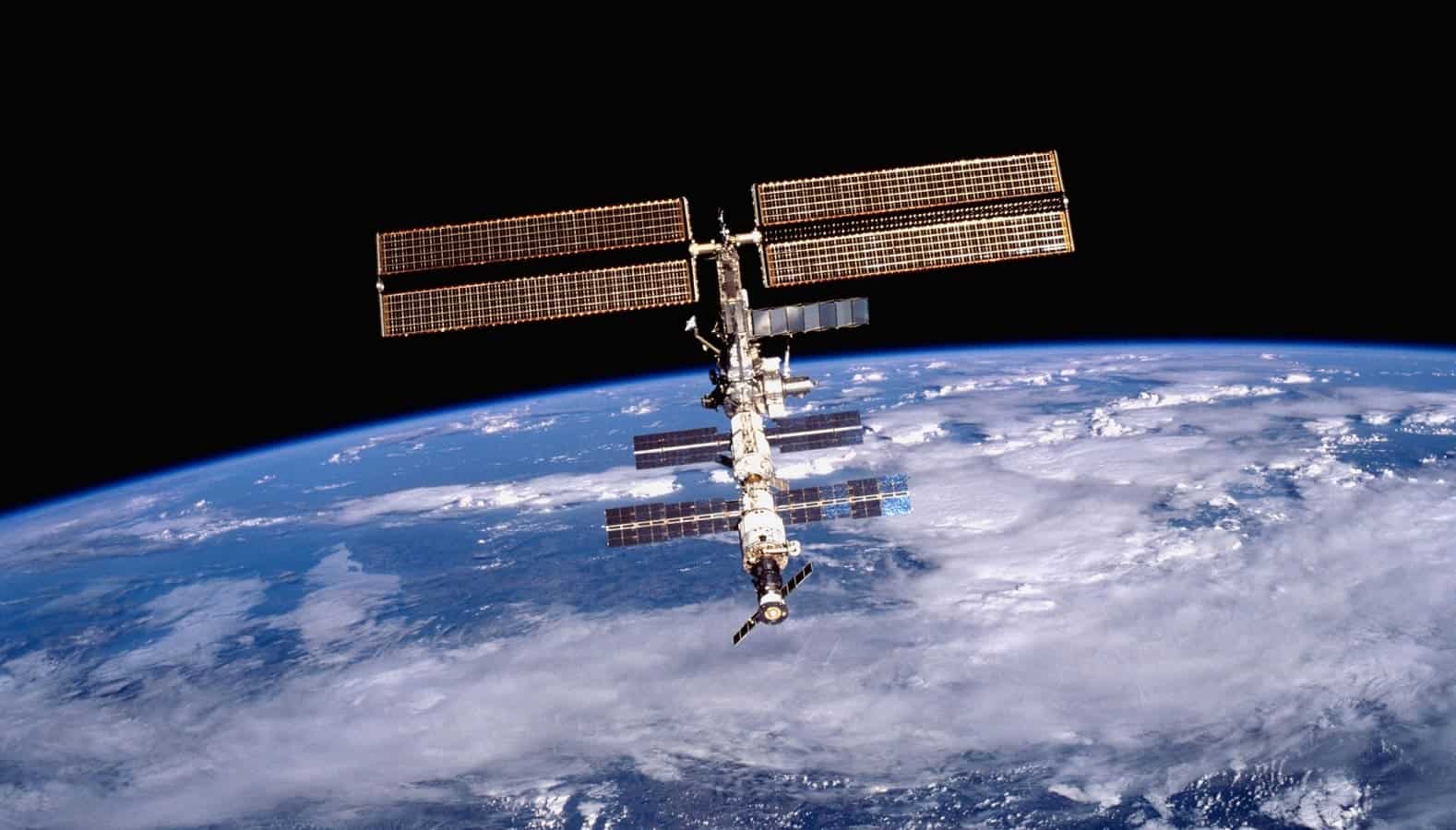 nasa iss floating in space