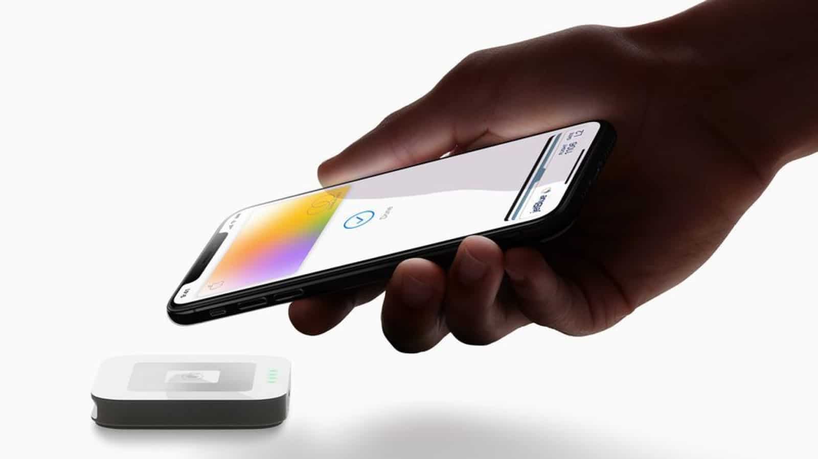 Apple card iphone contactless payment in use