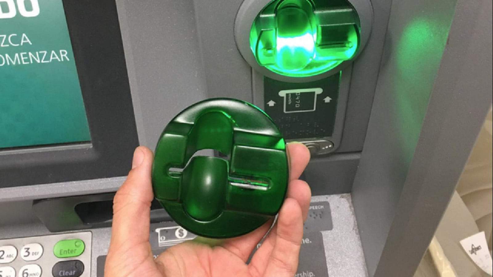 Credit card skimmer