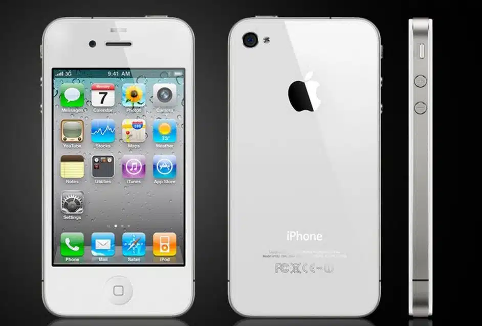 apple iphone 4 from three angles