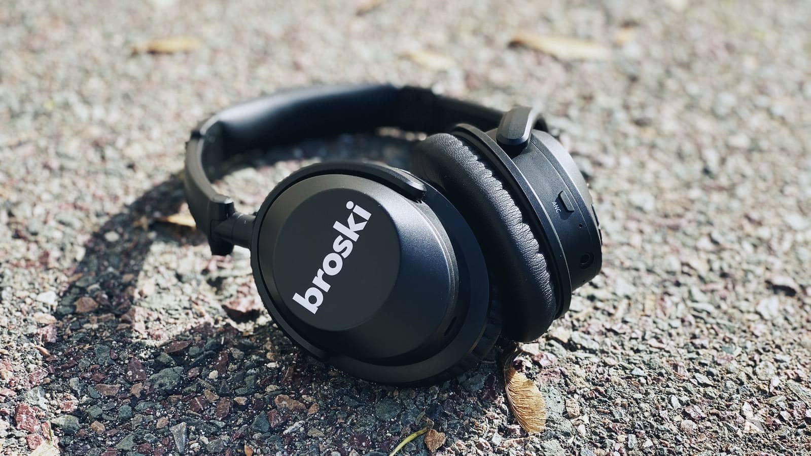 Broski noise cancellation headphones