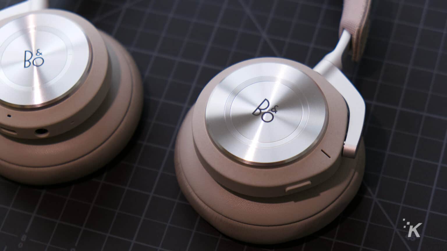 Review: Bang & Olufsen Beoplay H9 (3rd Gen) wireless headphones