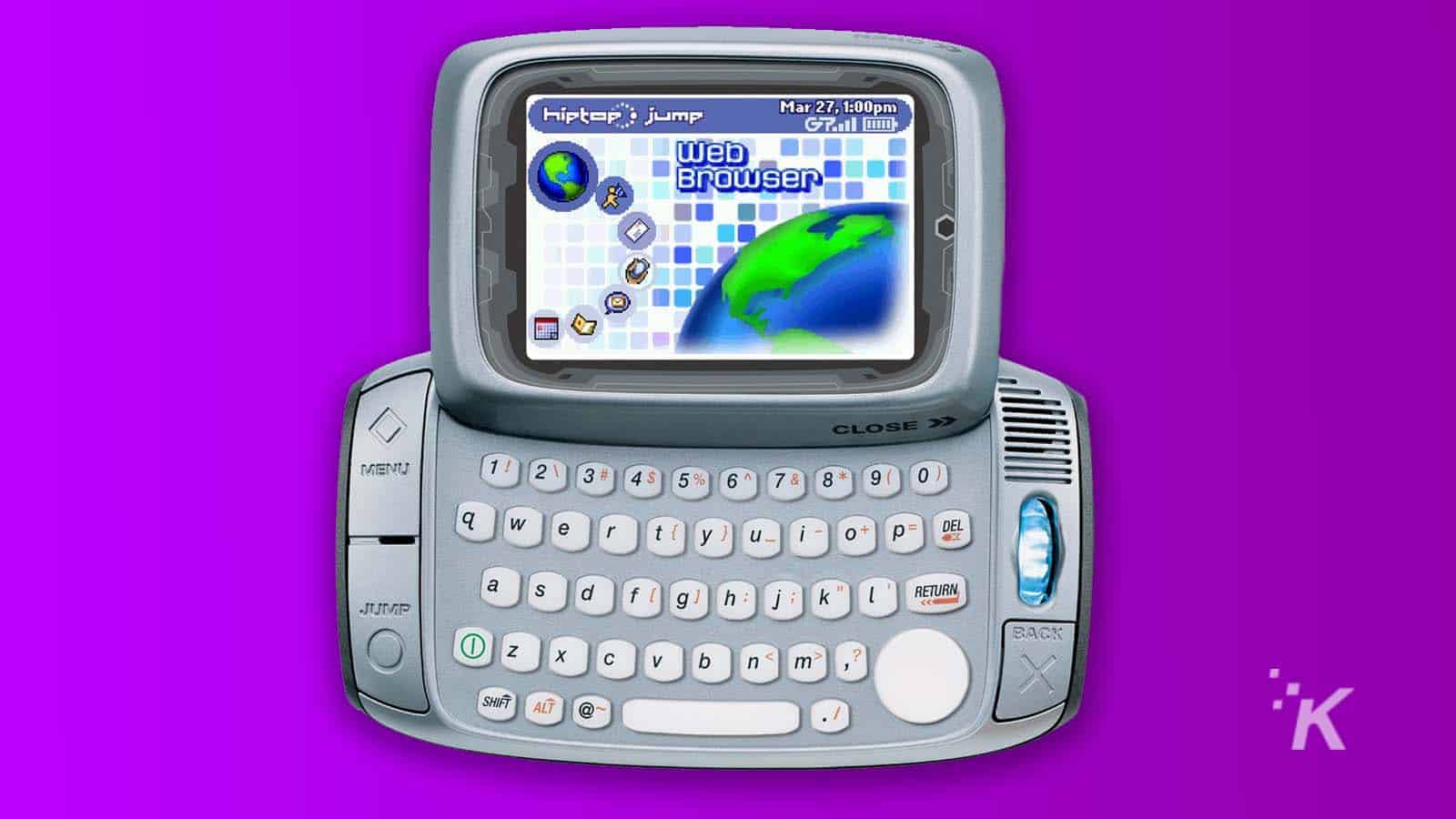 Forget folding phones, bring back the Sidekick | KnowTechie