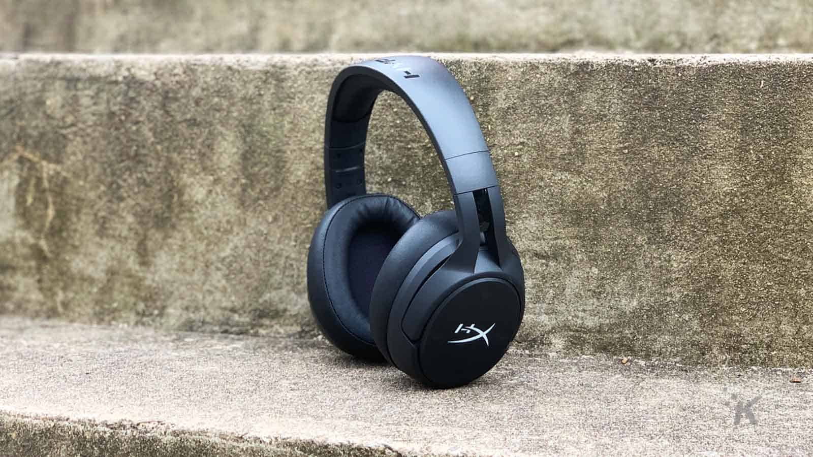 HyperX Cloud Flight S Wireless Headset Review 