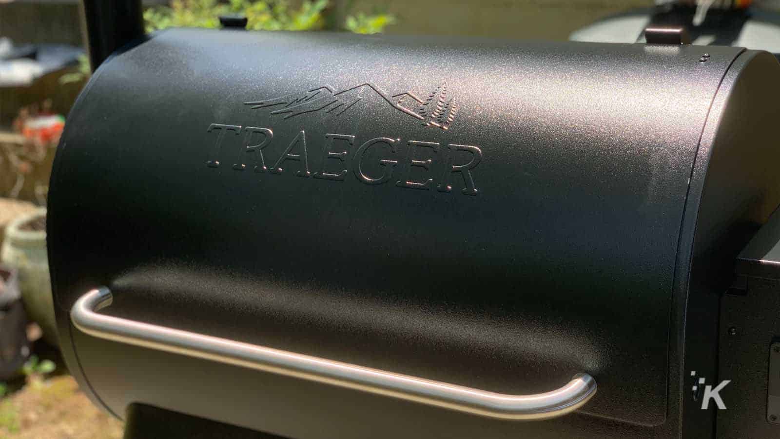 Traeger pro 575 pellet grill