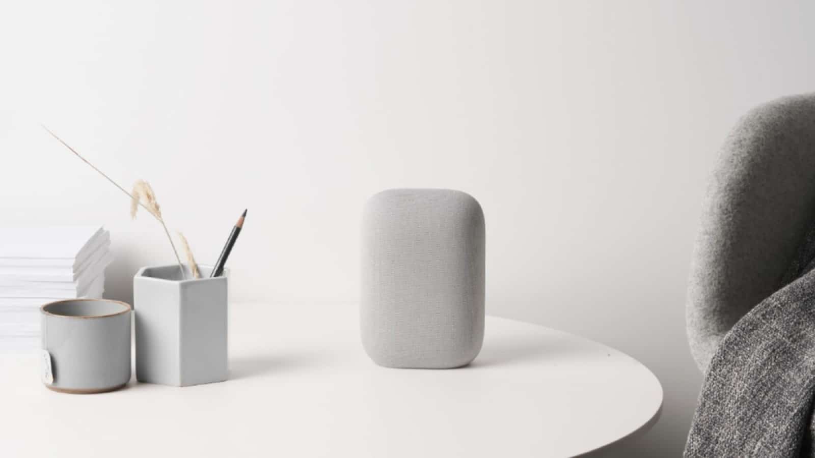 Google speaker sales apple music