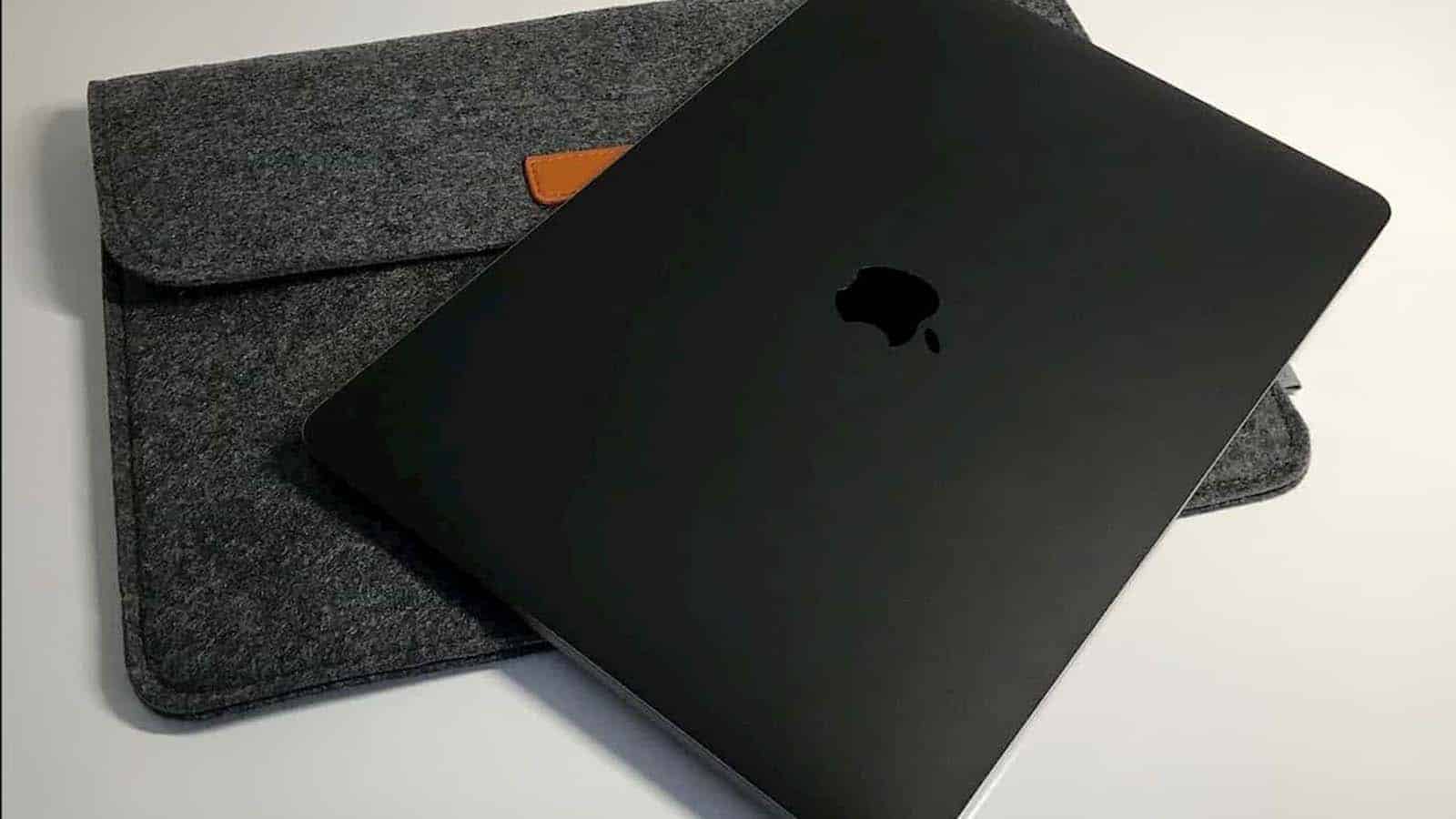 Apple could possibly be working on a new matte black MacBook