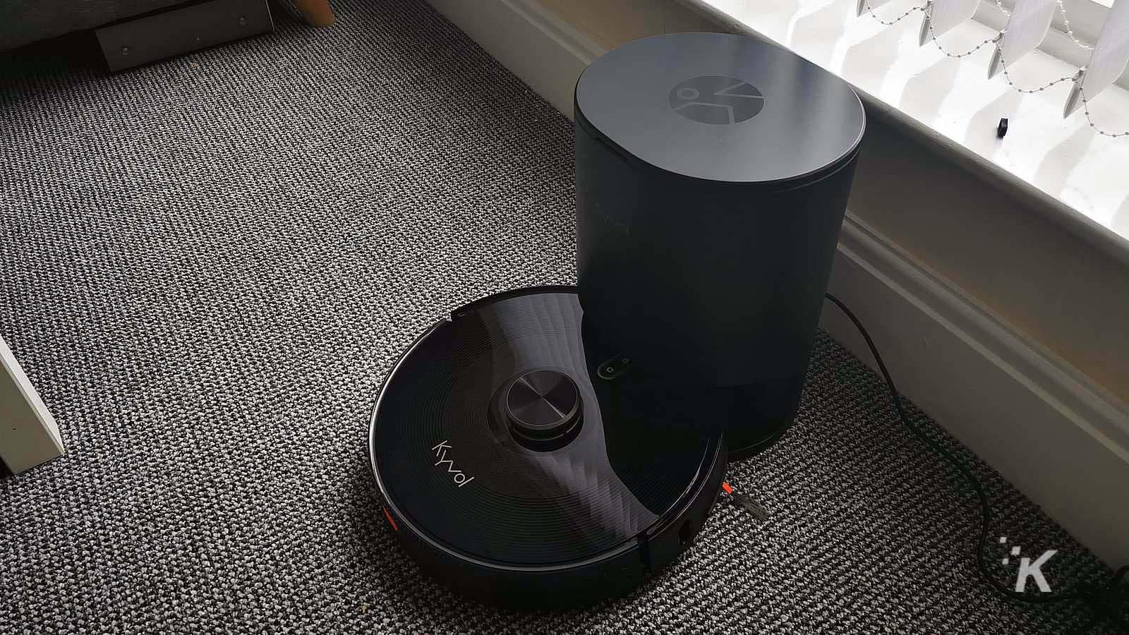 kyvol vacuum with dustbin