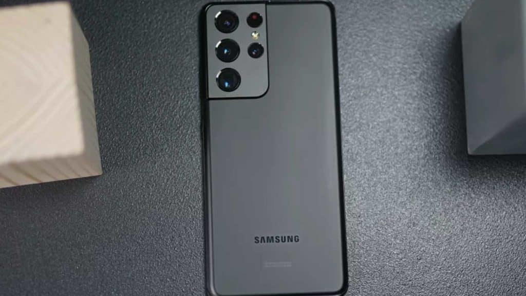 samsung galaxy s21 ultra smartphone