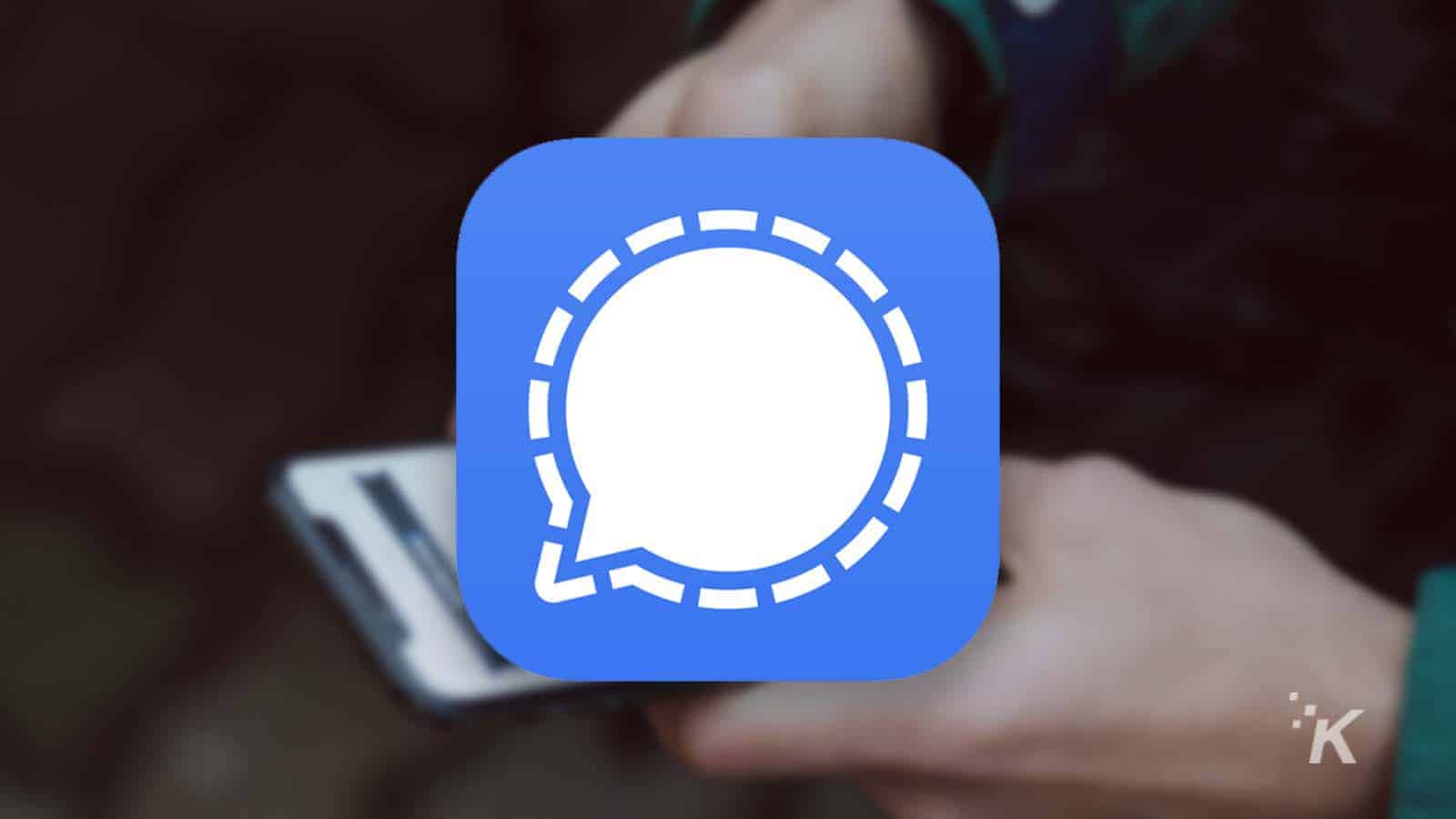 signal app blurred background