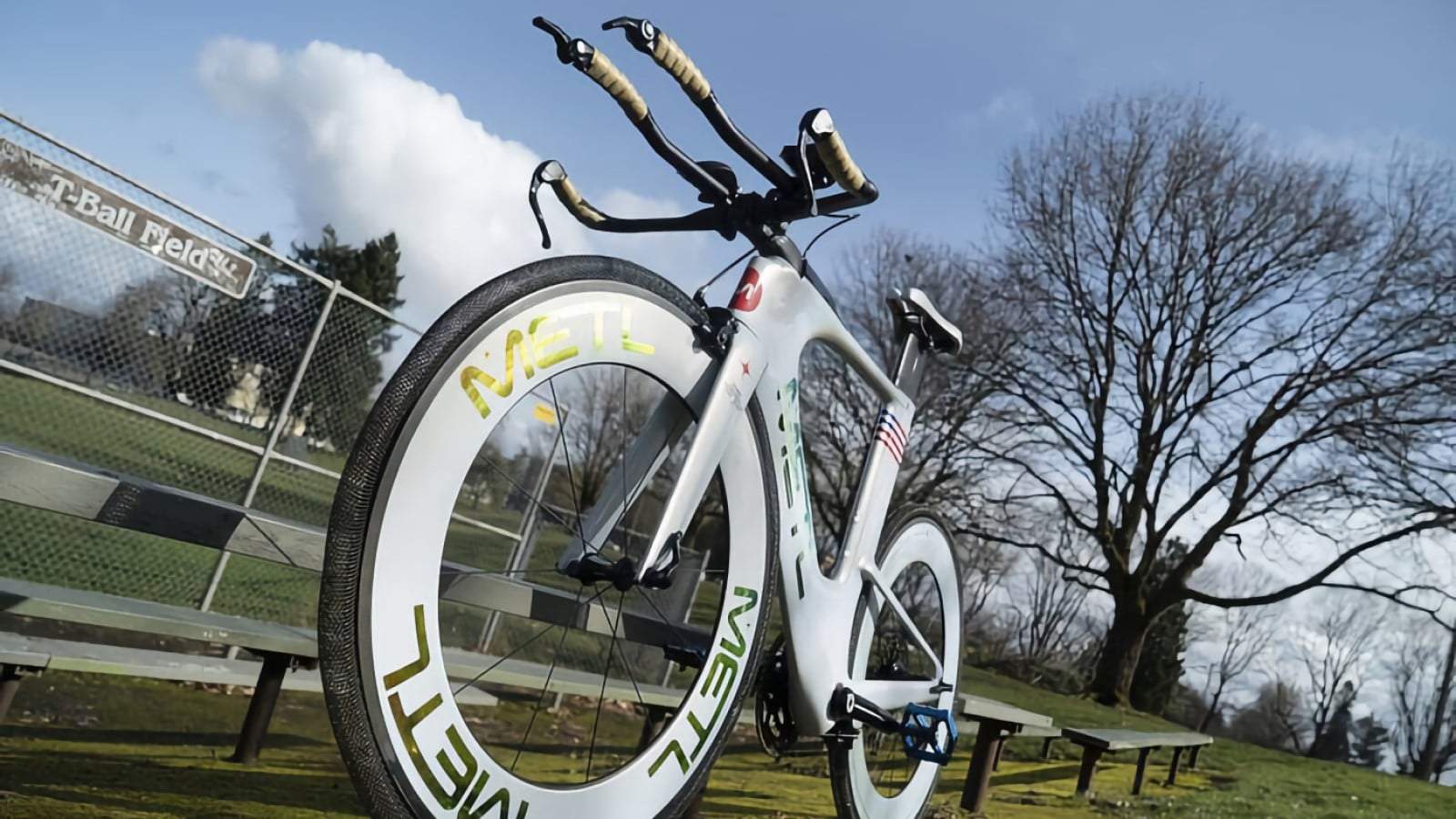 Smart metl tires on bike based on nasa tech