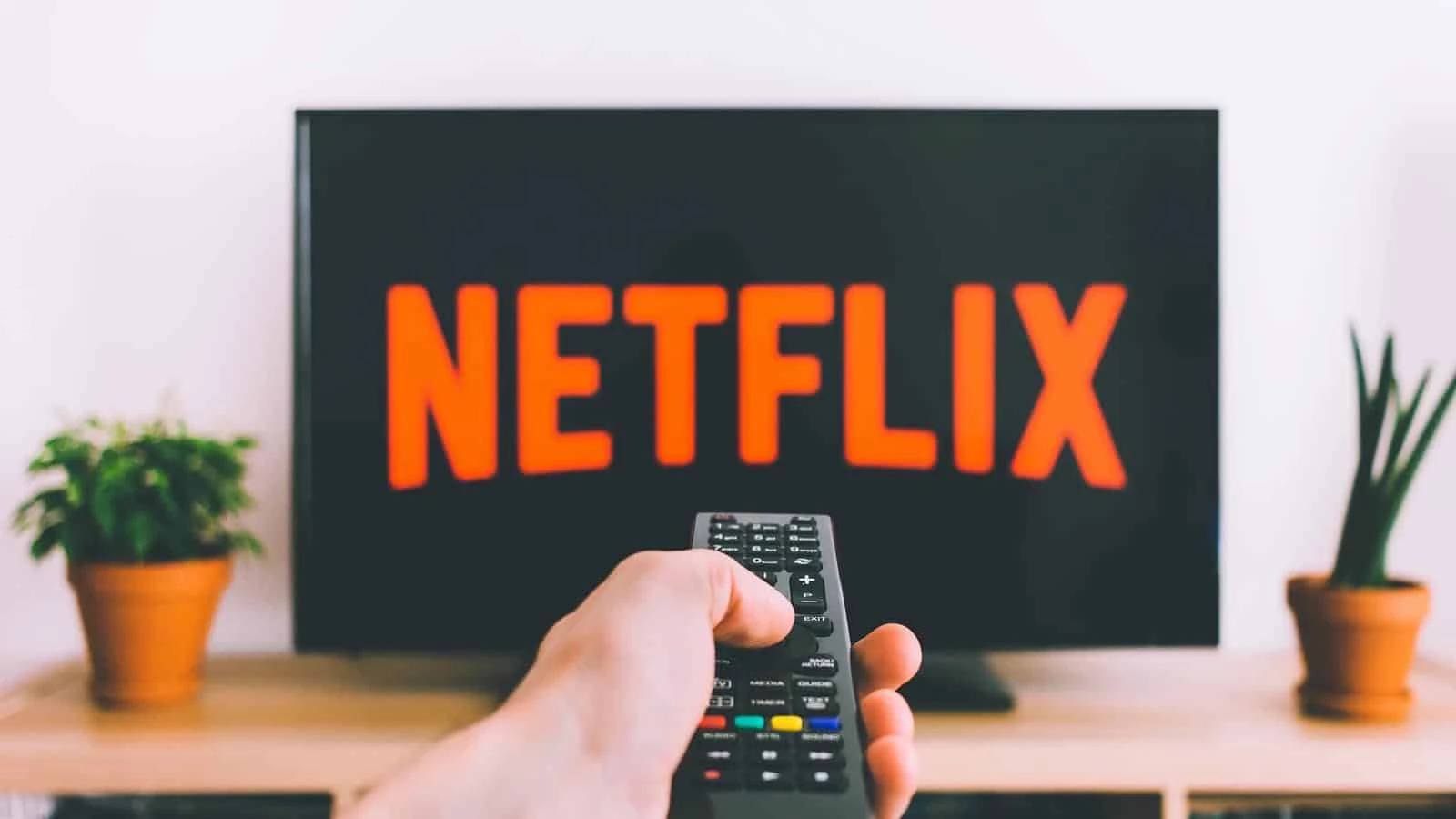 smart tv on entertainment center