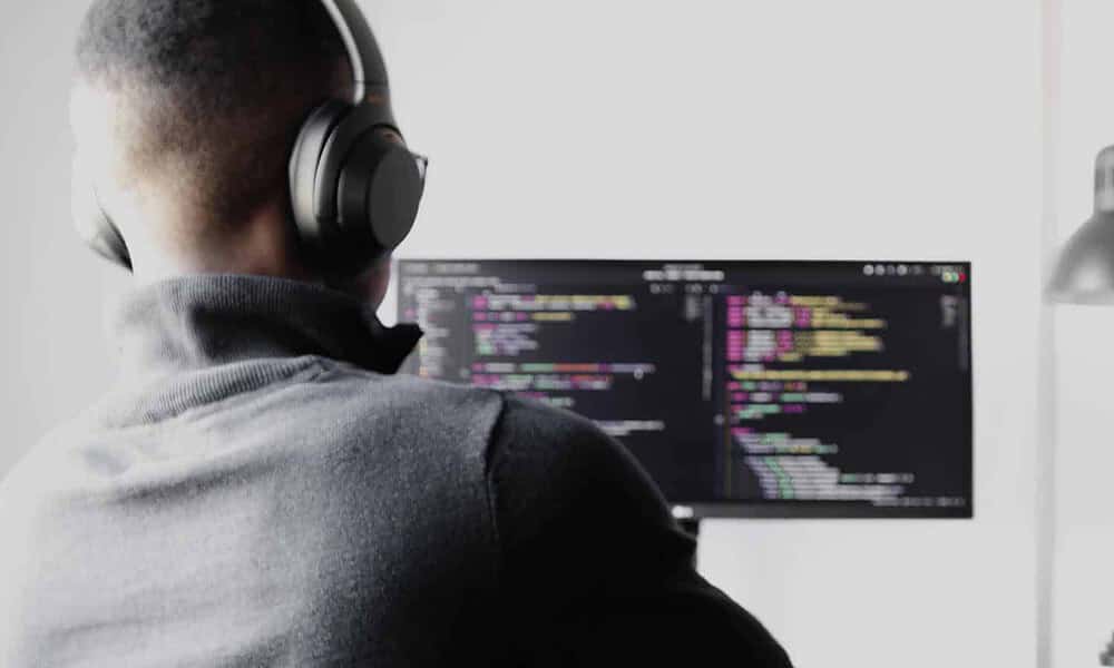 4 steps to launch a successful career as a programmer