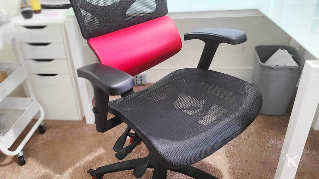 Mavix gaming chair online reddit