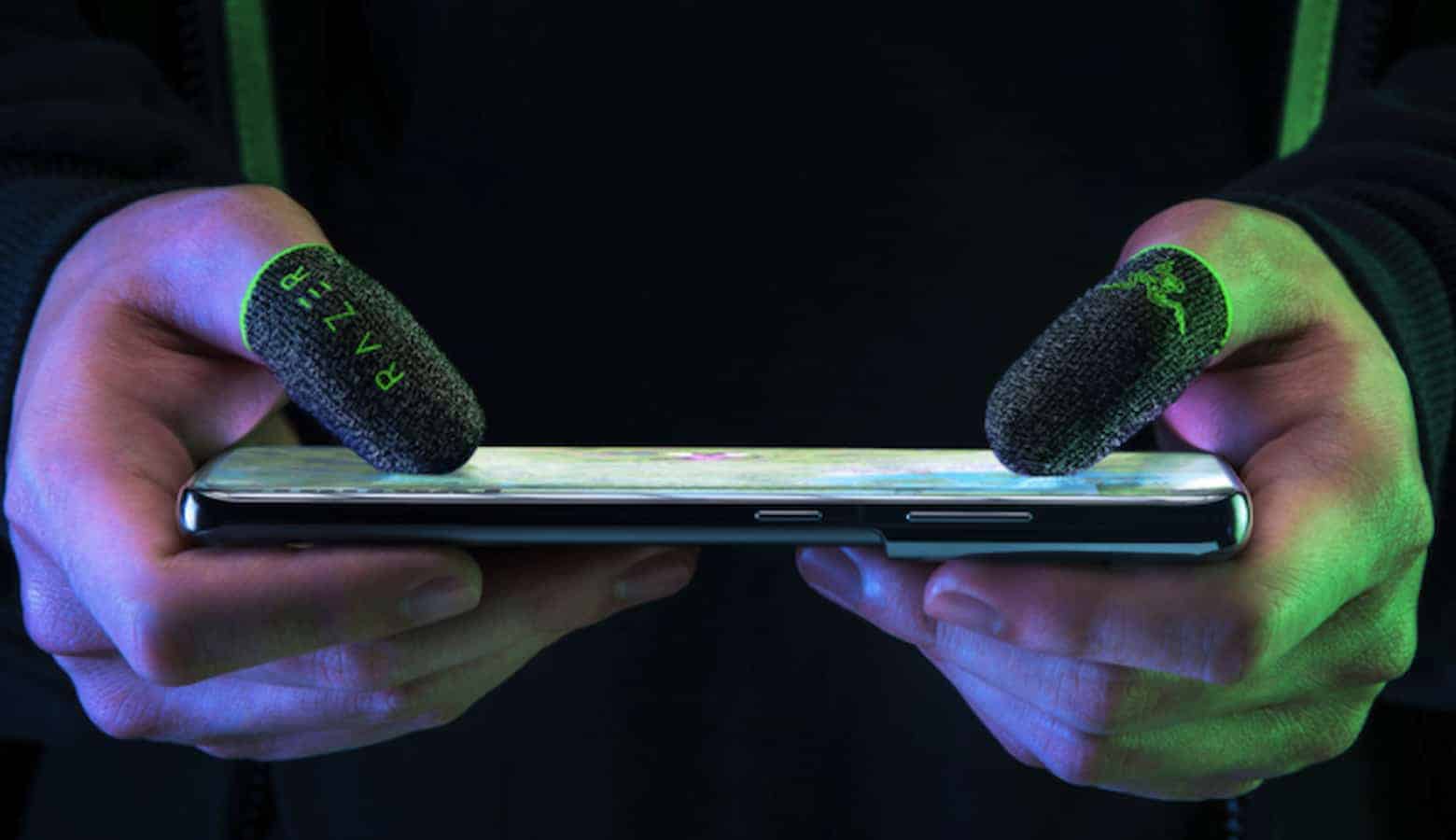 razer finger sleeves on smartphone