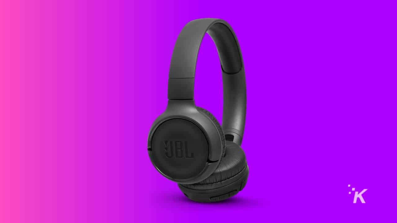 Беспроводные наушники jbl wave