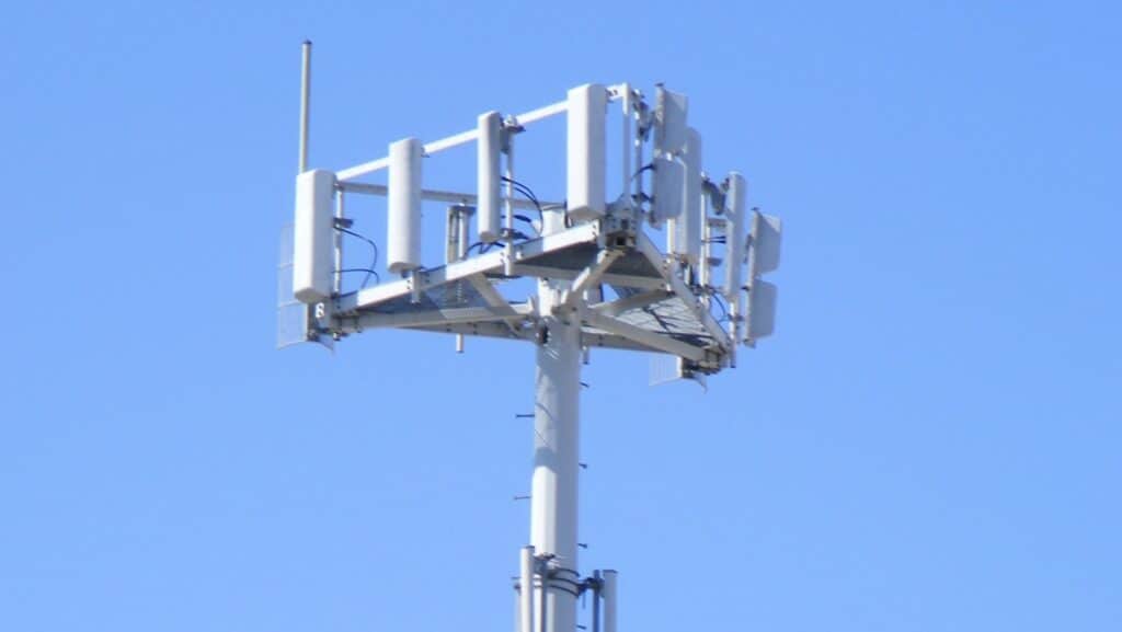 5g cell tower