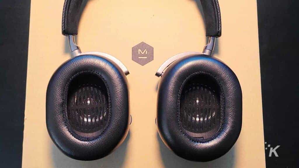 Mg20 earcups