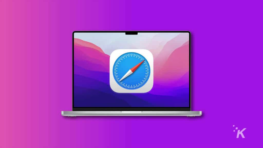 apple safari browser icon on a macbook screen