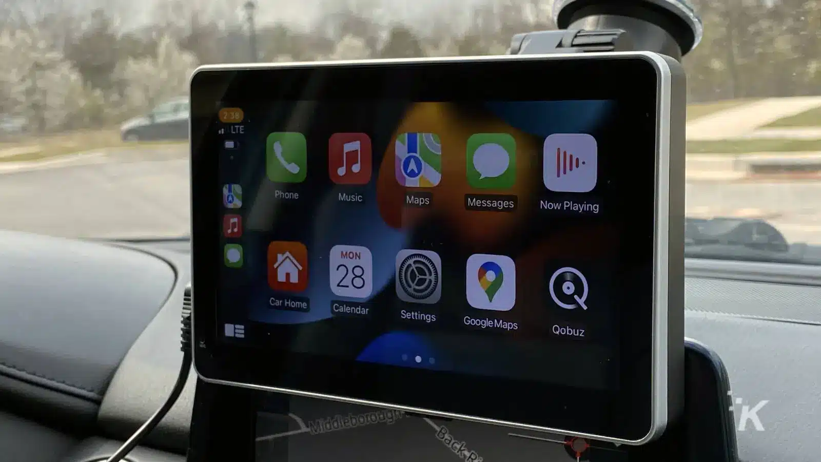 Ecran IPS compatible Apple Carplay