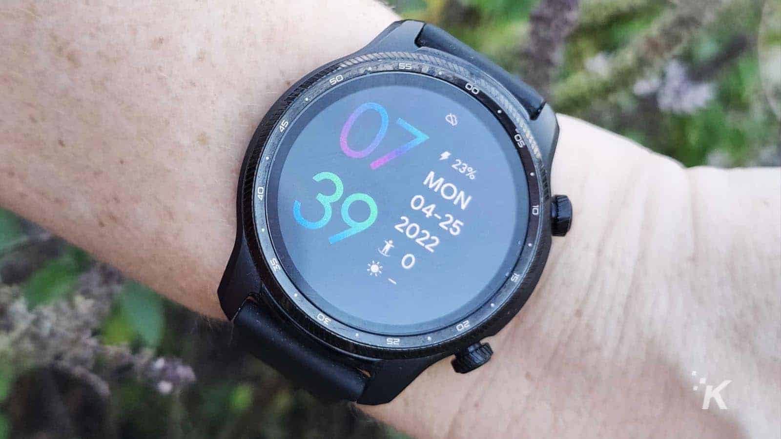 Ticwatch pro 3 online gps review