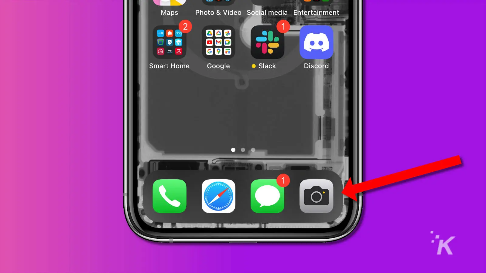 iphone camera app icon on an iphone 11