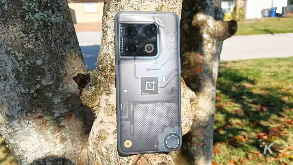 smartphone camera and case