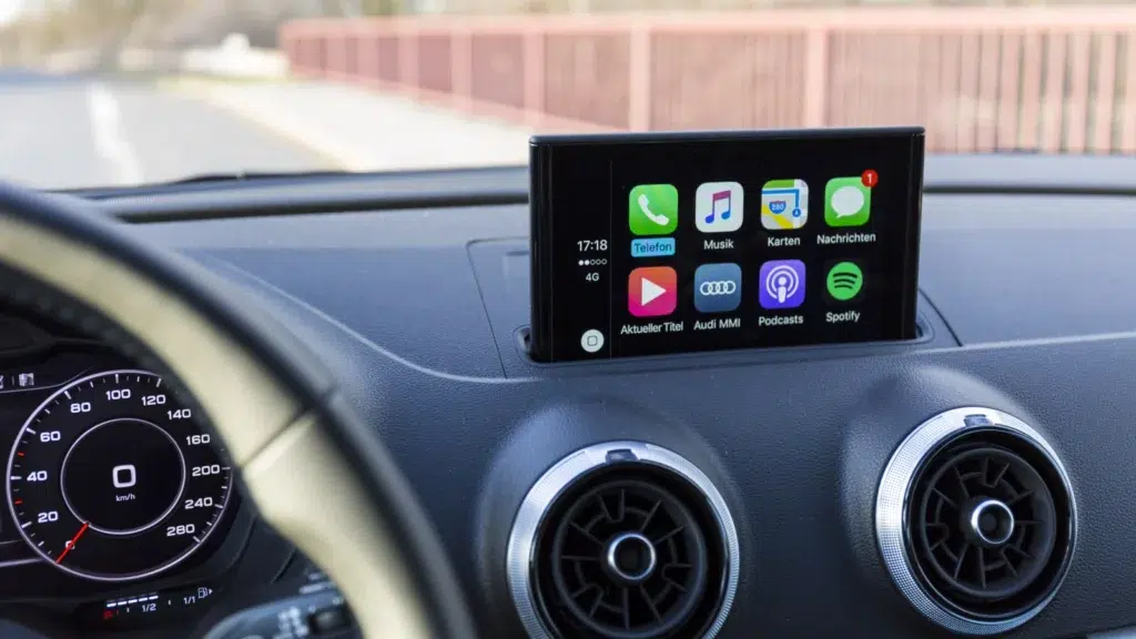 tesla-android-carplay