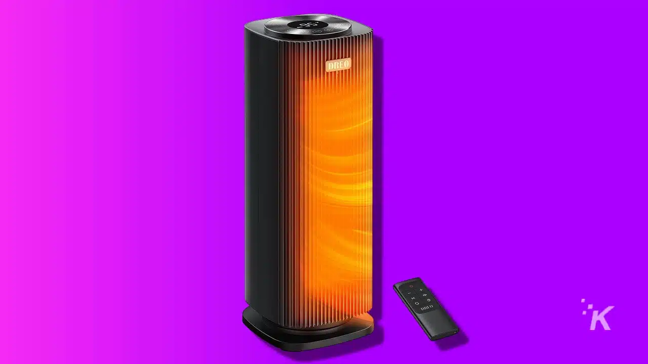 Dreo sapce heater on purple background