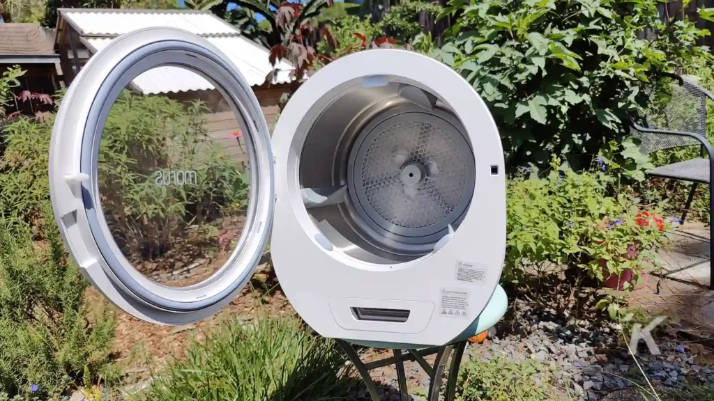 morus zero portable dryer in backyard