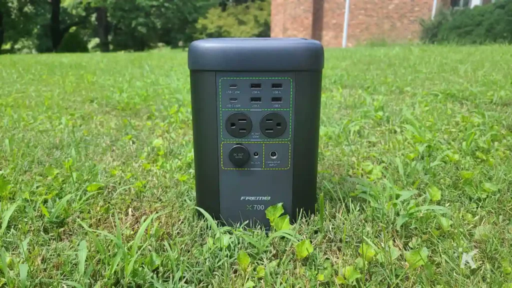 fremo x700 power station front