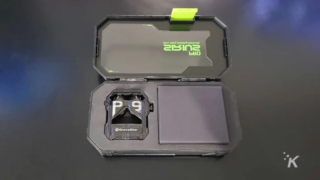 gravastar sirius pro wireless earbuds packaging