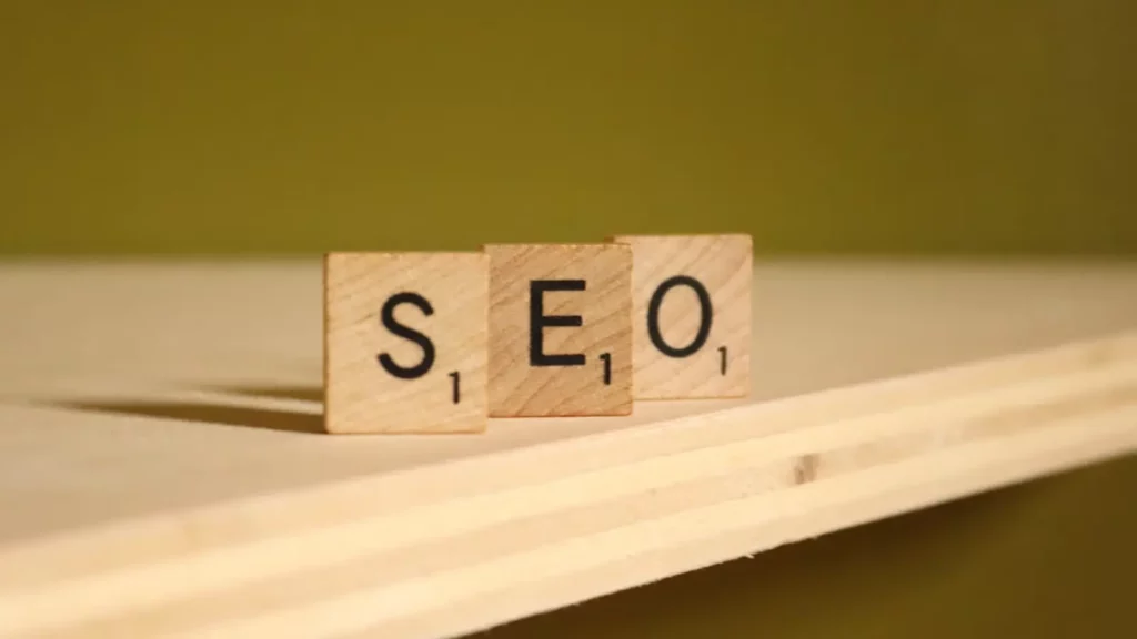 seo common mistakes wooden blocks