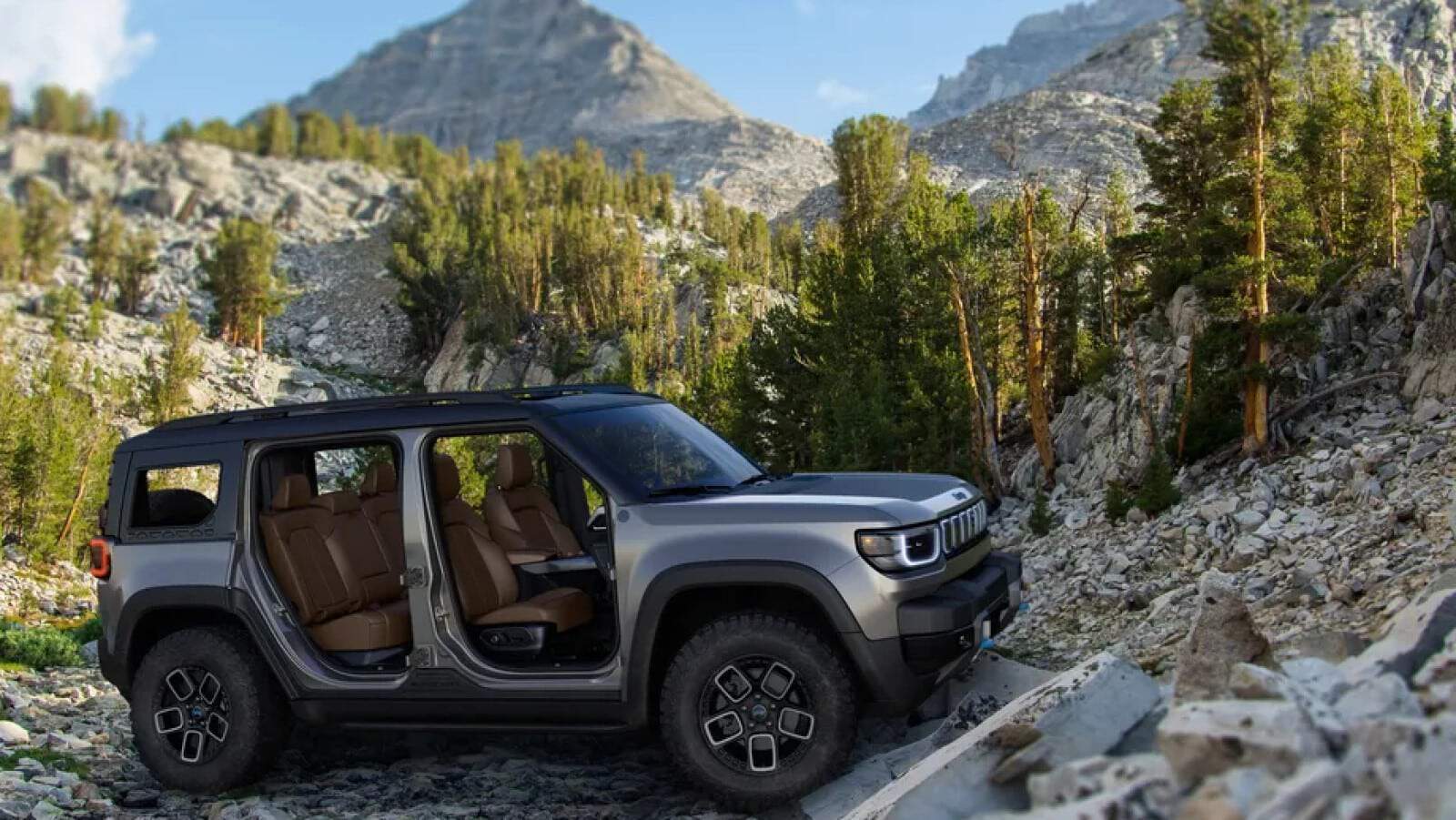 Jeep aims for four new EVs by 2025 KnowTechie