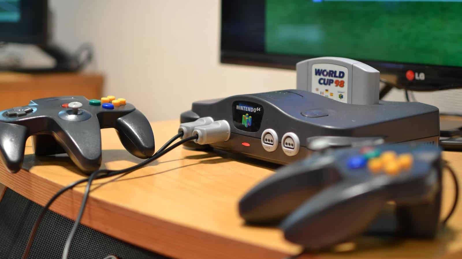 Nintendo 64 two controllers