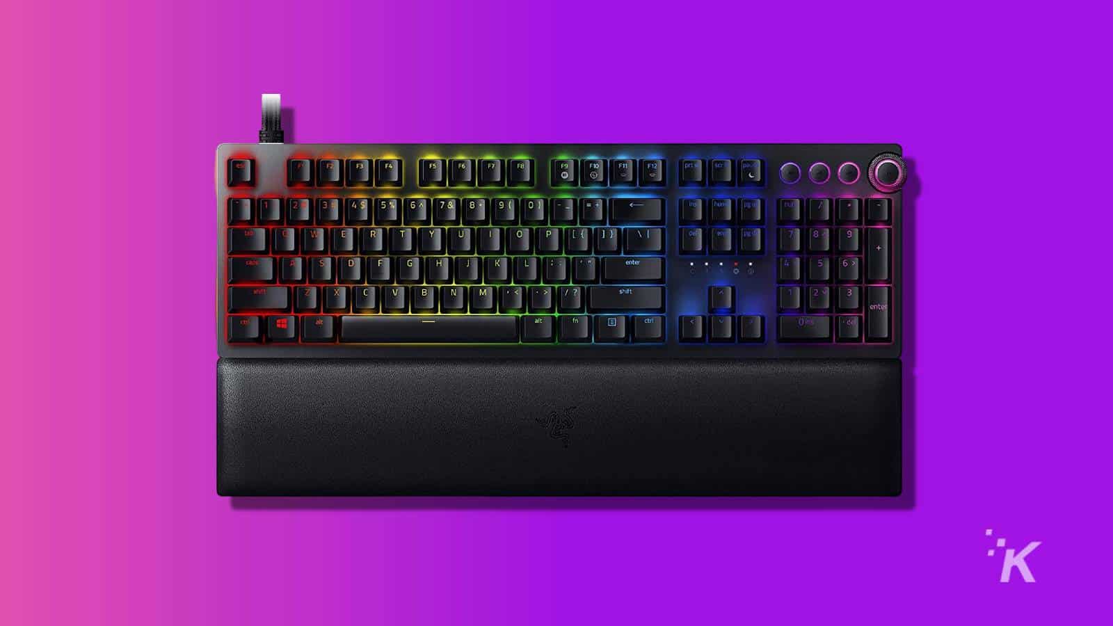 razer huntsman v2 gaming keyboard