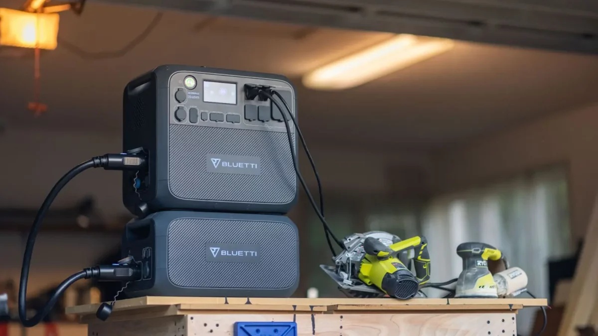 BLUETTI AC200 power station on top of wooden table