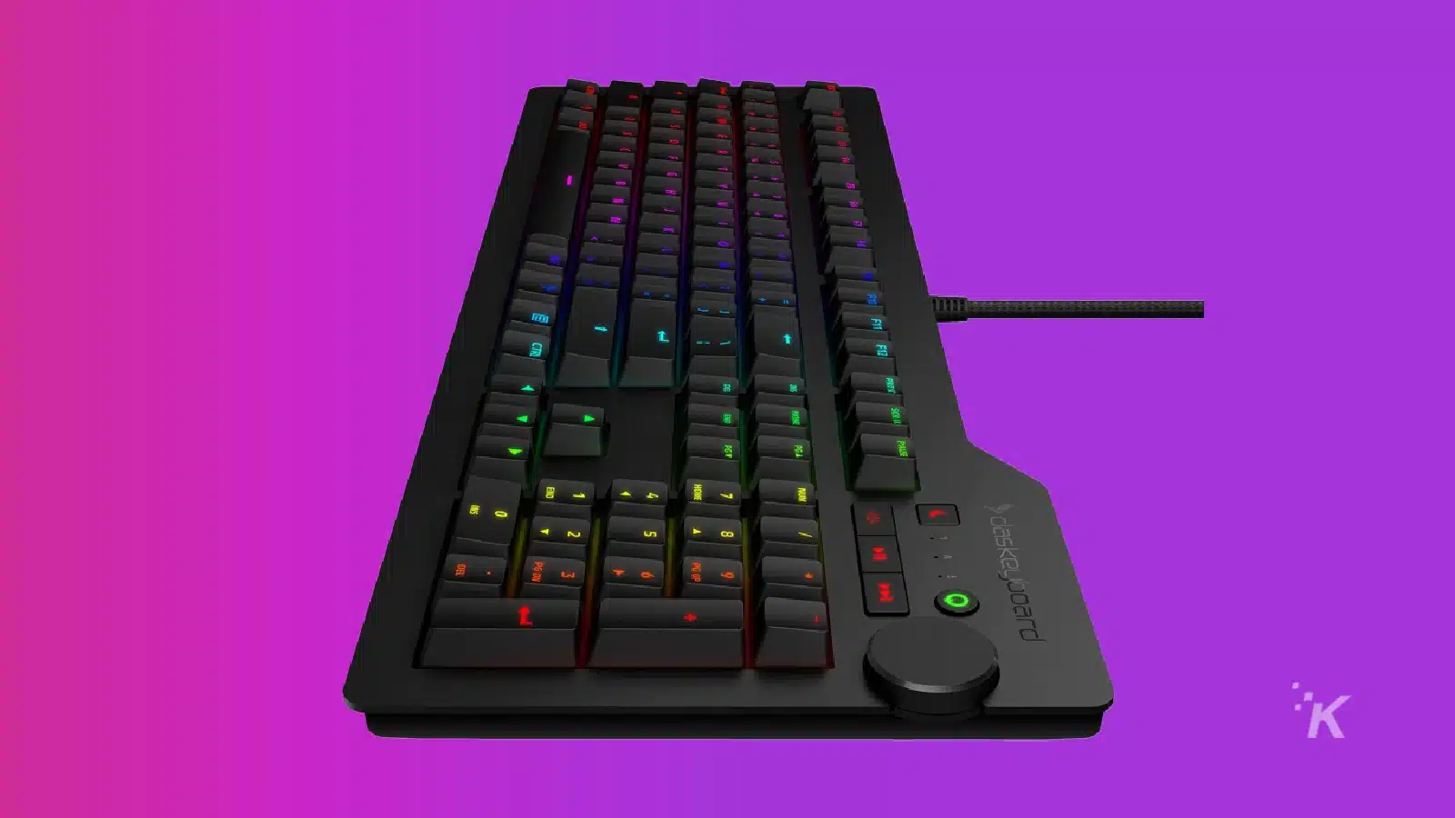 das keyboard 4q on a purple background