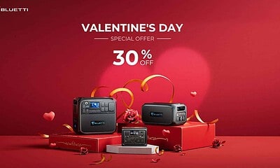 Bluetti products in a red valentine's day background bluetti solar generators